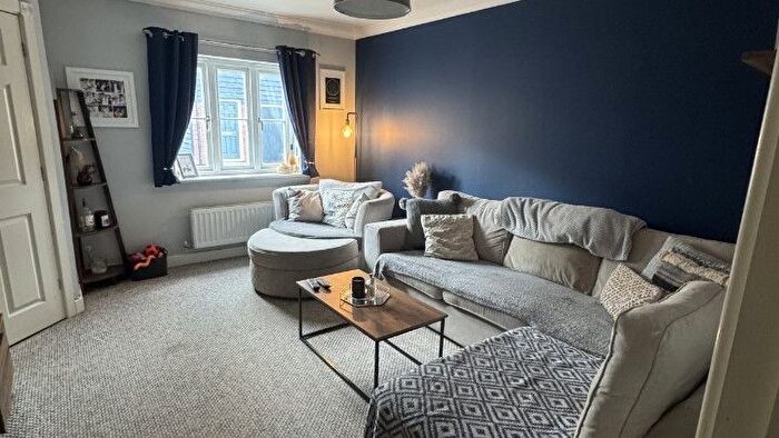 3 Bedroom End Of Terrace House For Sale In Blandford Road, Shepton Mallet, BA4