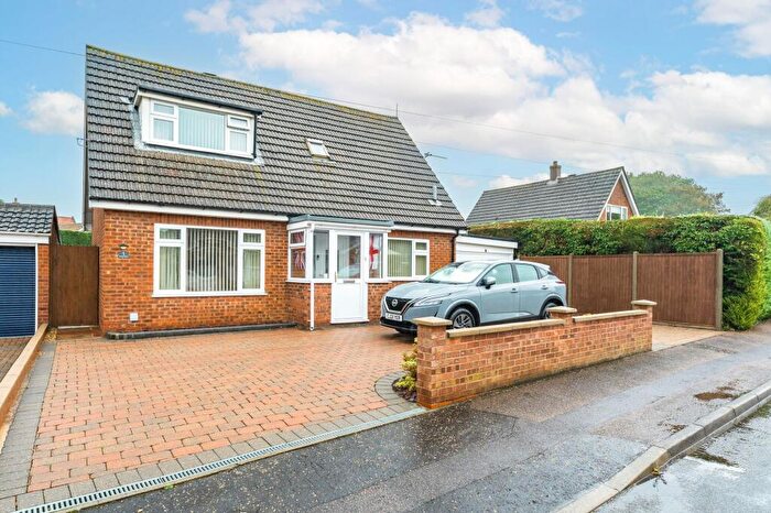 3 Bedroom Detached Bungalow For Sale In Bickley Close, Attleborough, NR17