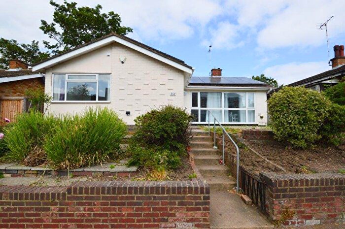 4 Bedroom Detached Bungalow To Rent In Victoria Avenue, Southend-on-Sea, SS2