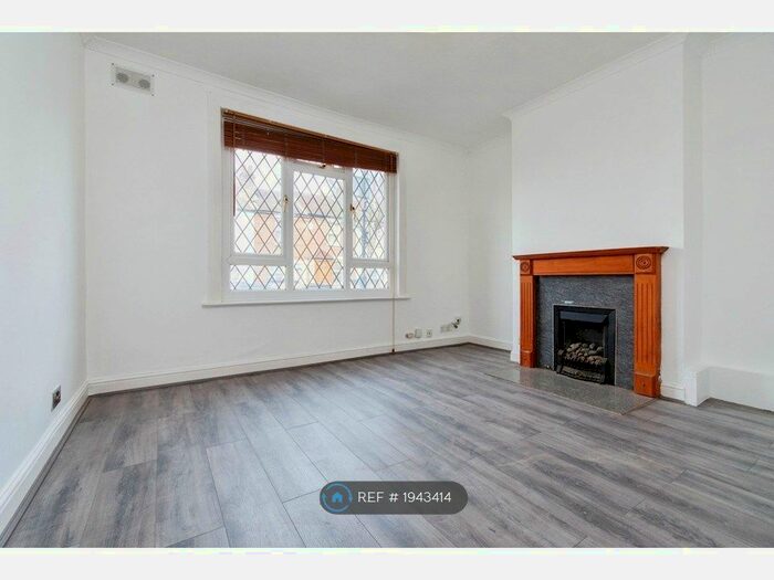 2 Bedroom Semi-Detached House To Rent In Stanley Road, Croydon, CR0