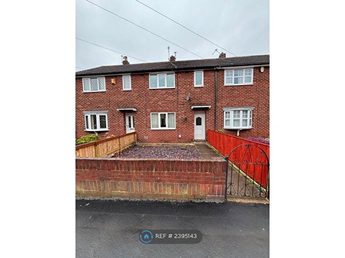3 Bedroom Terraced House To Rent In Dalefield Avenue, Normanton, WF6