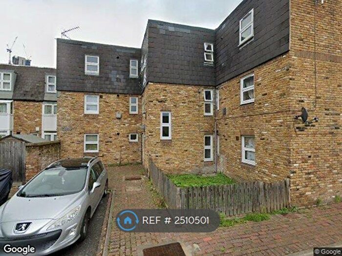 1 Bedroom Flat To Rent In Wilcox Close, London, SW8