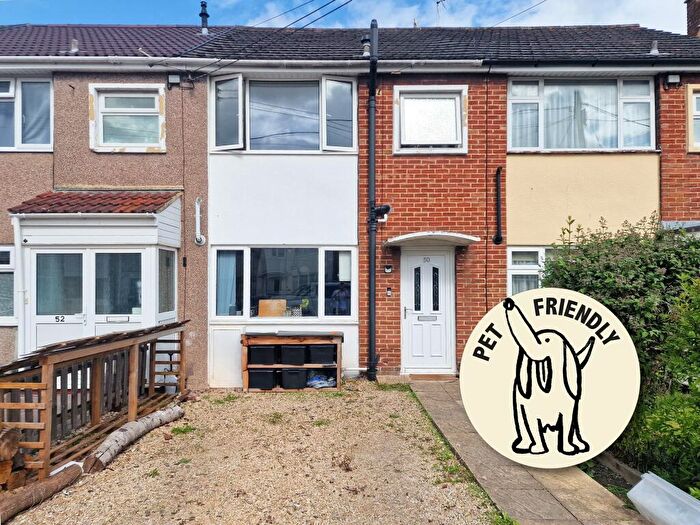 3 Bedroom House To Rent In Kingsholme Road, Kingswood, Bristol, BS15