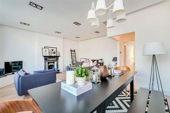 3 Bedroom Flat To Rent In Longridge Road, Earls Court, SW5