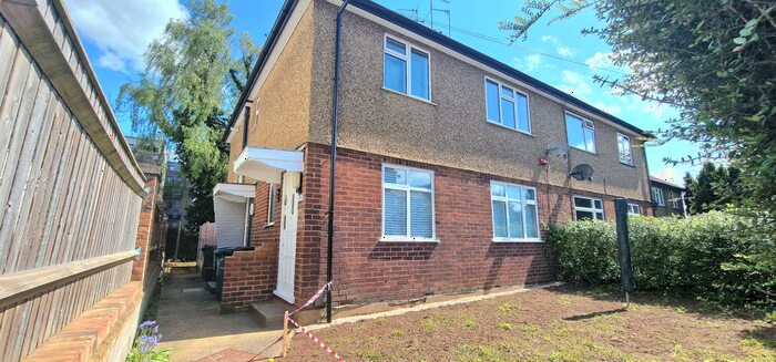 2 Bedroom Flat To Rent In Church Road, Watford, WD17