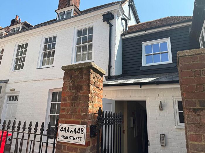 1 Bedroom Apartment To Rent In High Street, Canterbury, CT1