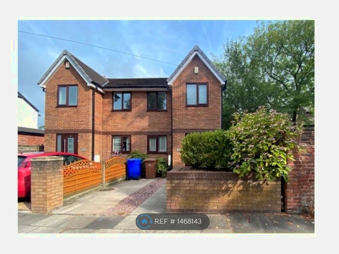 3 Bedroom Semi-Detached House To Rent In Voltaire Avenue, Salford, M6