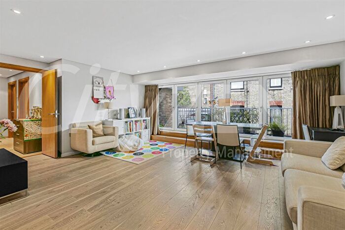 2 Bedroom Flat To Rent In Kensington Church Street, London, W8