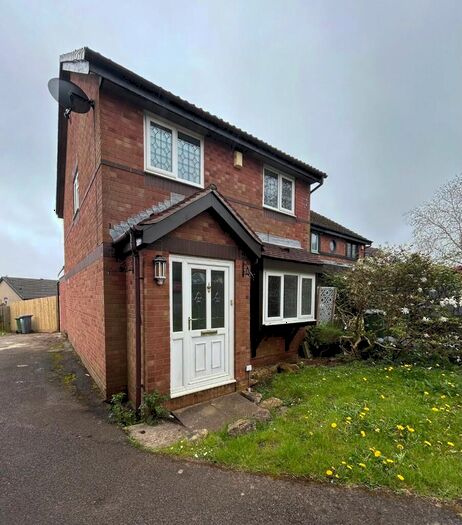 3 Bedroom Semi-Detached House To Rent In Wern Fach Court, Cwmbran, Torfaen, NP44
