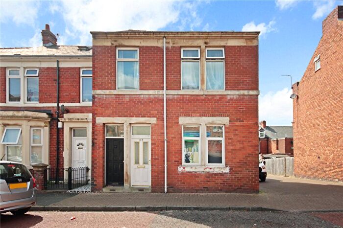 2 Bedroom Flat To Rent In Westbourne Avenue, Saltwell, Gateshead, NE8
