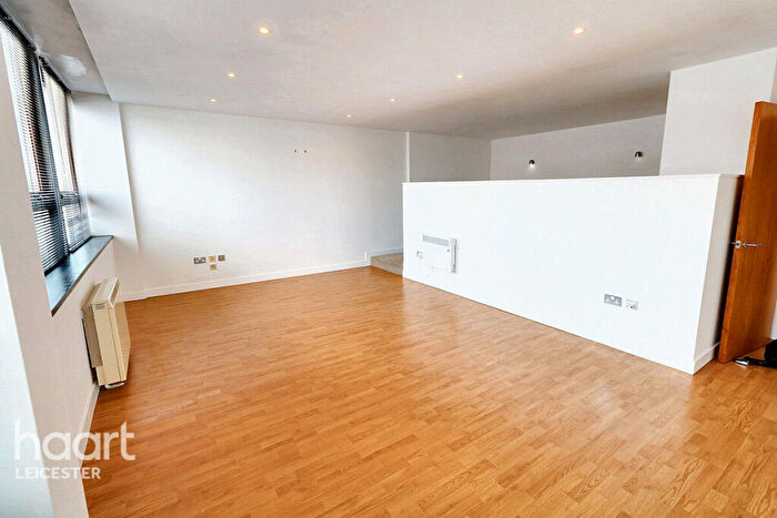 1 Bedroom Apartment For Sale In Lee Circle, Leicester, LE1