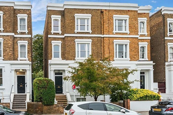 1 Bedroom Flat For Sale In Stockwell Road, London, SW9