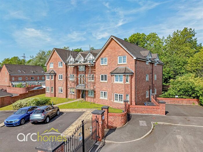2 Bedroom Flat For Sale In Colliers Grove, Atherton, Manchester, M46