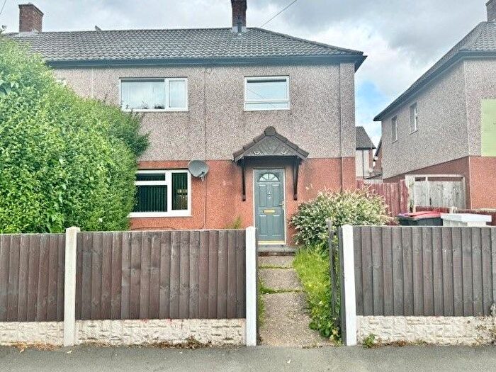 3 Bedroom Semi-Detached House To Rent In Gloucester Avenue, Dawley, Dawley, Shropshire, TF4