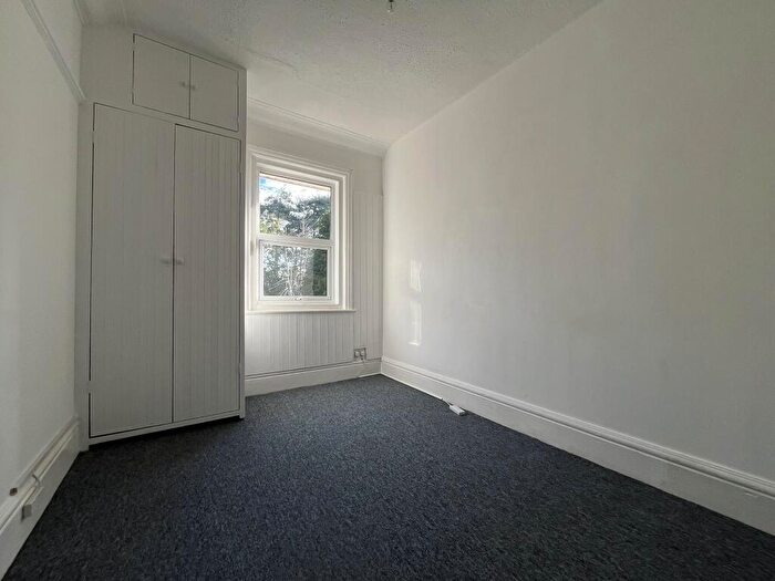 1 Bedroom Flat To Rent In Hayes Avenue, Bournemouth, BH7
