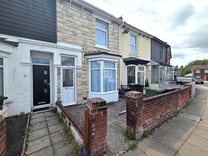 2 Bedroom Terraced House To Rent In North End Grove, Portsmouth, PO2