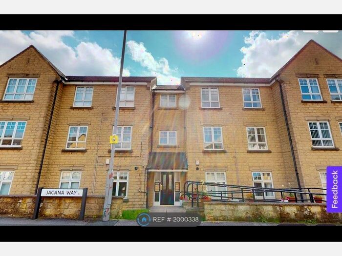 3 Bedroom Flat To Rent In Jacana Way, Bradford, BD6