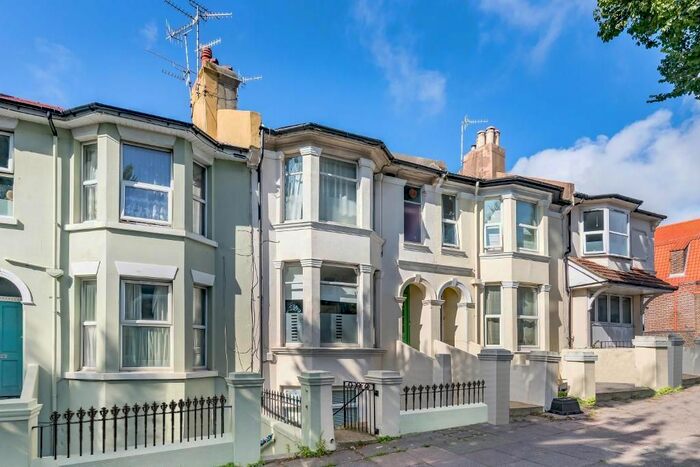 1 Bedroom Flat To Rent In Elm Grove, Brighton, East Sussex, BN2