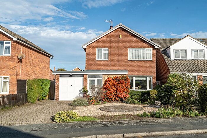3 Bedroom Detached House For Sale In Easthorpe Drive, Nether Poppleton, York, YO26