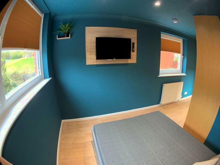 Studio To Rent In Gloucester Road, Exeter, EX4