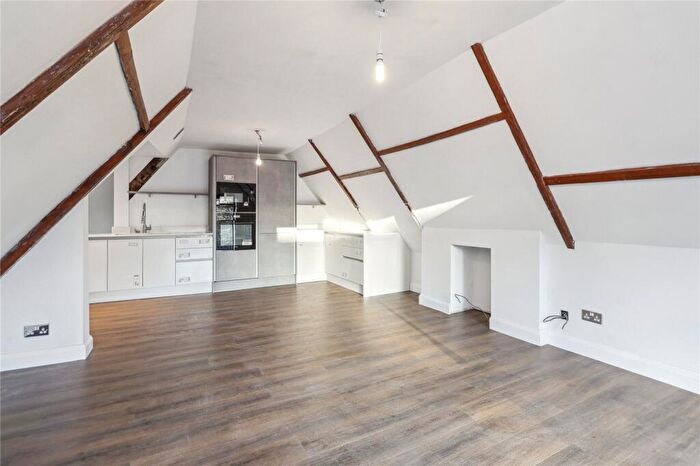 2 Bedroom Penthouse To Rent In Cobbetts Hill, Weybridge, Surrey, KT13