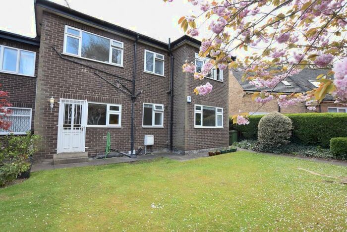 2 Bedroom Apartment To Rent In Grovewood, Grove Lane, Headingley, Leeds, LS6
