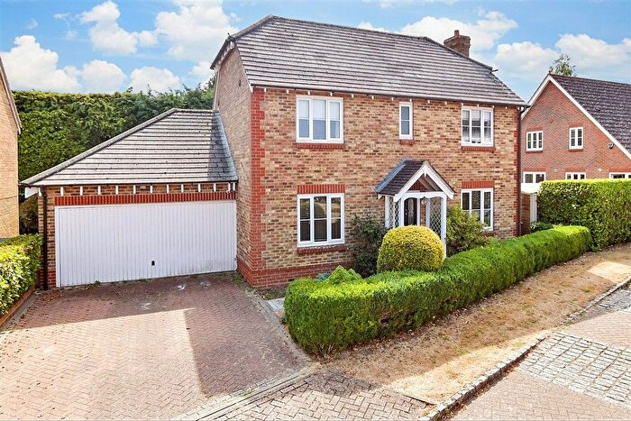 4 Bedroom Detached House For Sale In Carmans Close, Loose, Maidstone, Kent, ME15