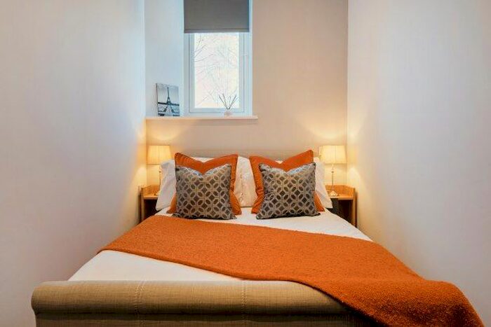 2 Bedroom Flat To Rent In Unity Place, Basingstoke, RG24