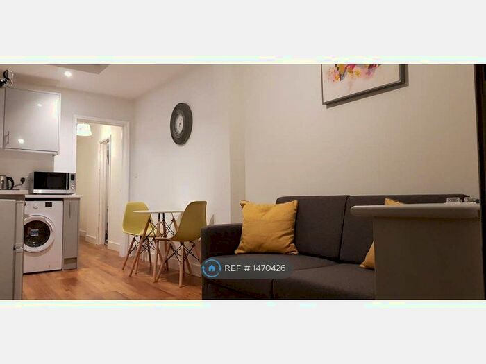 1 Bedroom Flat To Rent In Ramsbury Drive, Earley, Reading, RG6