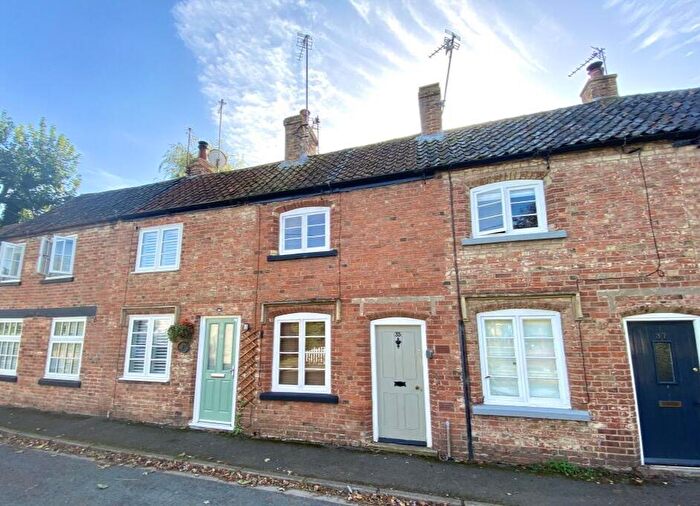 2 Bedroom Cottage To Rent In Main Street, Redmile, NG13