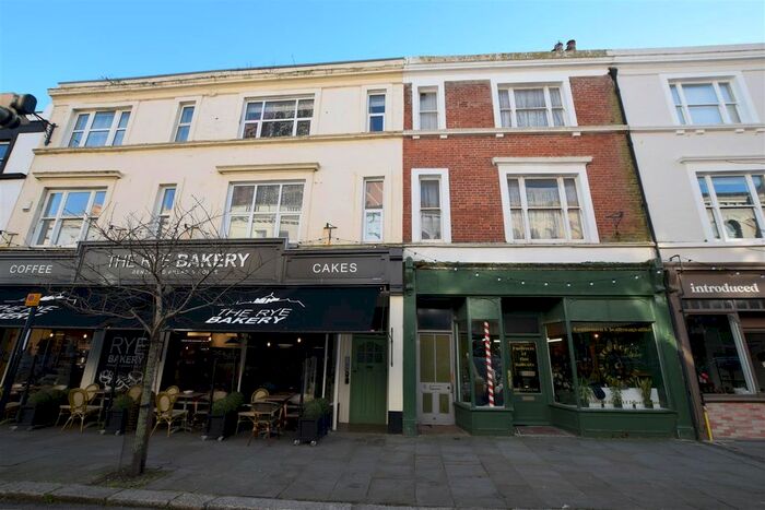 2 Bedroom Flat To Rent In Kings Road, St. Leonards-On-Sea, TN37