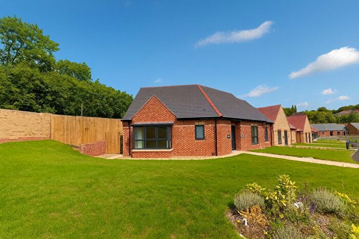 2 Bedroom Detached Bungalow For Sale In Valley Lane, Mansfield, NG18