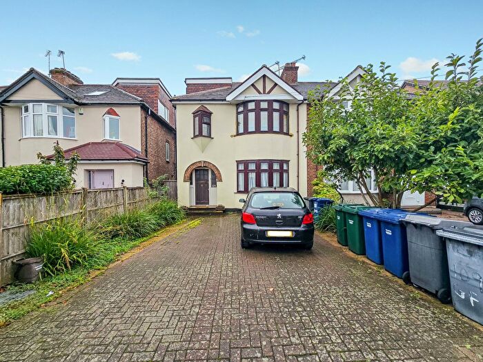 Studio To Rent In Devonshire Road, Mill Hill, NW7