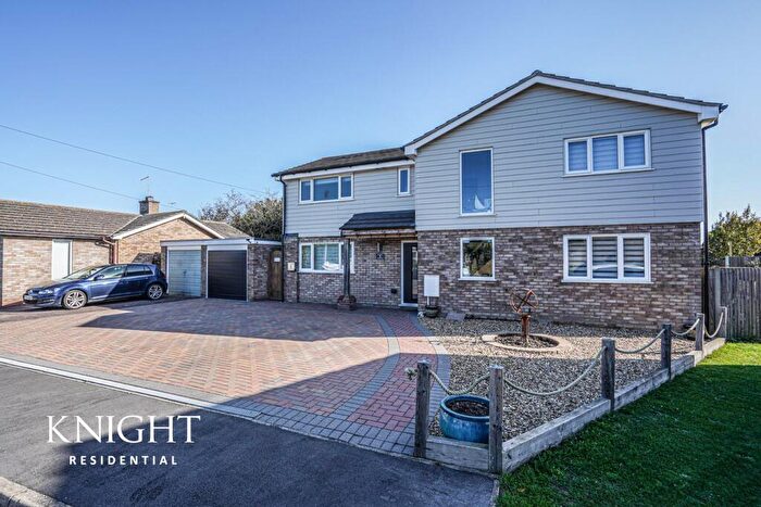 4 Bedroom Detached House For Sale In Cross Way, West Mersea, Colchester, CO5