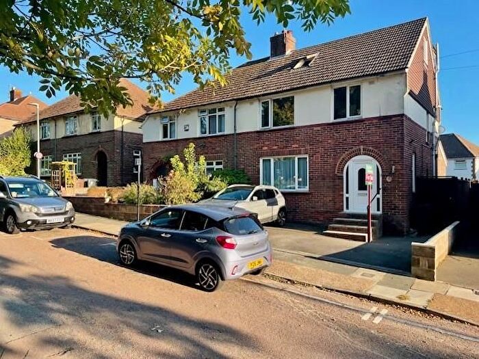 4 Bedroom Semi-Detached House For Sale In Foredown Road, Portslade, BN41