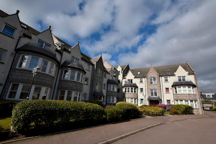 2 Bedroom Flat To Rent In Cuparstone Place, City Centre, Aberdeen, AB10