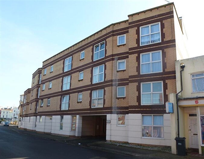 1 Bedroom Flat For Sale In Langney Road, Eastbourne, BN22