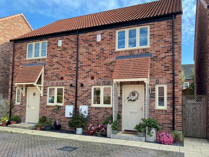 2 Bedroom Semi-Detached House For Sale In Farefield Close, Dalton, Thirsk YO7