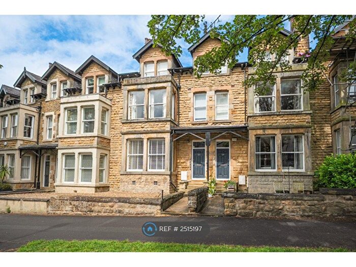 2 Bedroom Flat To Rent In Valley Drive, Harrogate, HG2
