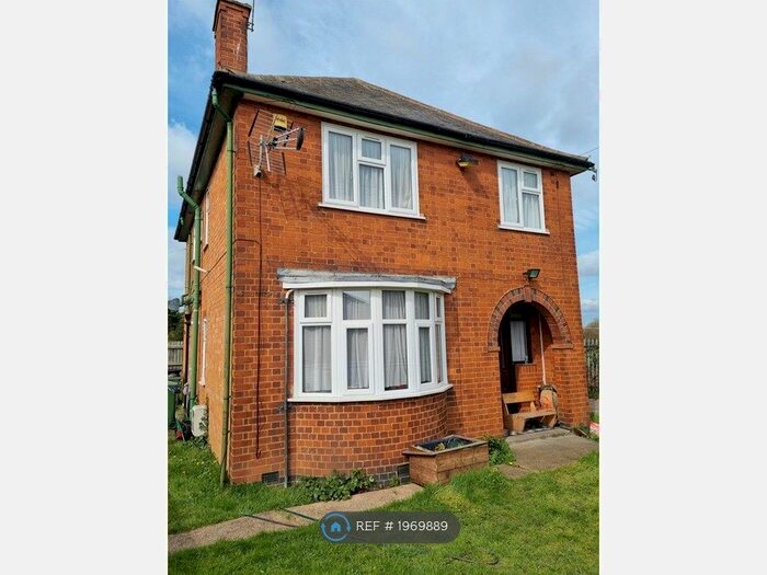 3 Bedroom Detached House To Rent In Leicester Road, Blaby, Leicester, LE8