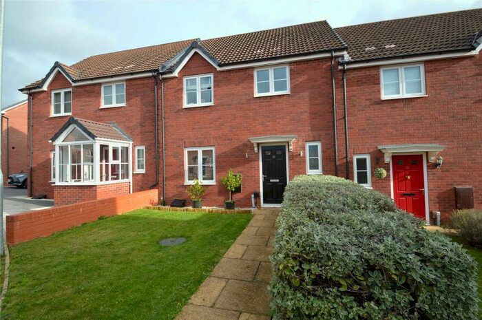 3 Bedroom Terraced House To Rent In Gretton Close, Redditch, Worcestershire, B97