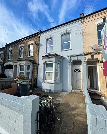 4 Bedroom Property To Rent In Beaconsfield Road, London, N15