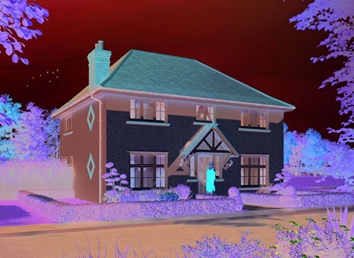 4 Bedroom Detached House For Sale In Radwinter Road, Saffron Walden, Essex, CB10