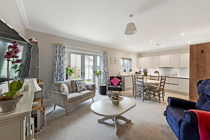 2 Bedroom Bungalow For Sale In Genn Park, Boughton Monchelsea, Maidstone, Kent, ME17