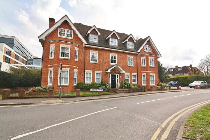 2 Bedroom Apartment To Rent In Eastgate Lodge, Eastgate Gardens, Guildford, Surrey, GU1