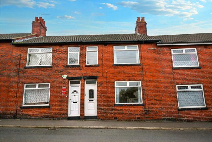 3 Bedroom Terraced House To Rent In Avondale Street, Leeds, West Yorkshire, LS13