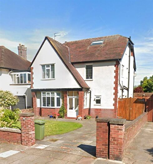 5 Bedroom Detached House To Rent In Ryder Crescent, Southport, PR8