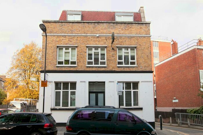 1 Bedroom Flat To Rent In Church Walk, London, N16
