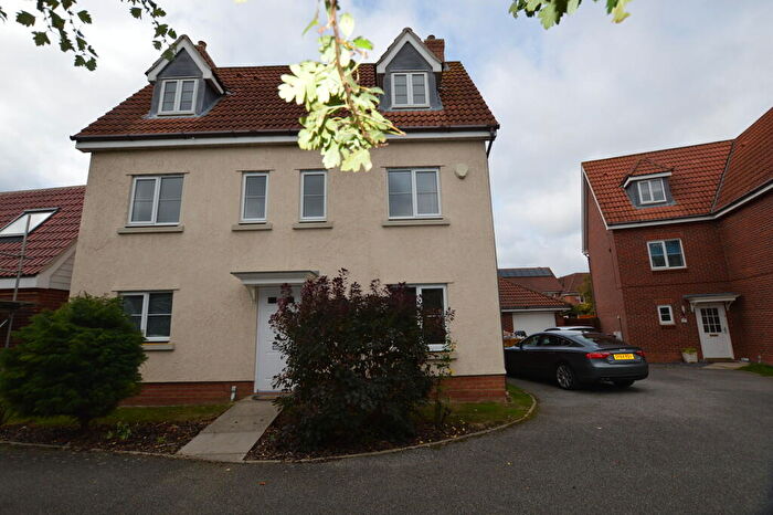 5 Bedroom Detached House To Rent In Chaffinch Road, Bury St Edmunds, IP32