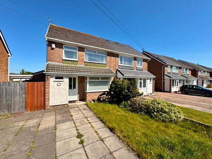 3 Bedroom Semi-Detached House For Sale In Glenmarsh Way, Formby, Liverpool, L37